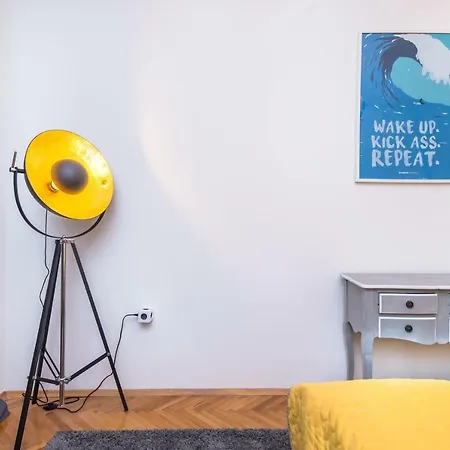 Cozy 1bd In Heart Of - Work & Play By Flat Mаnager Sofia